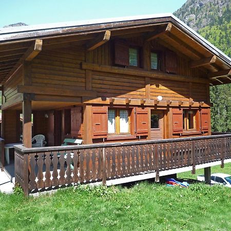 Chalet Pierre Blanche By Interhome Servoz Exterior photo